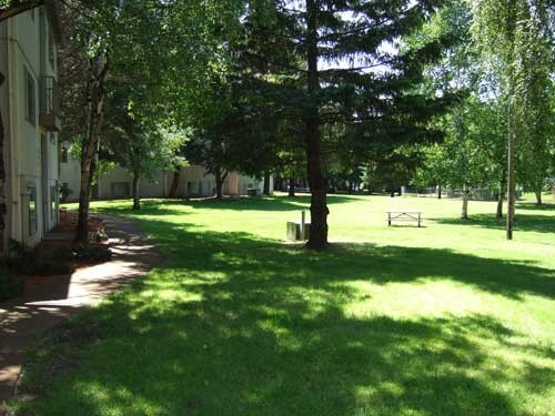 Building Photo - 1229 NE Hogan Pl