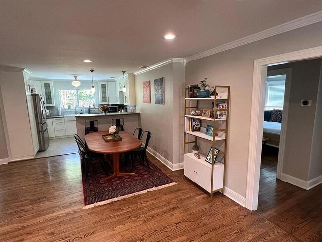 Building Photo - 1314 Arcadia Ave