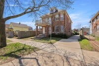 Building Photo - 1409 N Green St