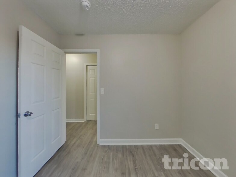 Building Photo - 1027 Alston Hill Dr