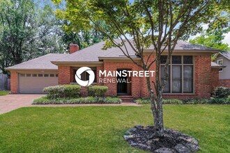 Building Photo - 4 Bedroom Pet-Friendly Home in Cordova, TN with Main Street Renewal