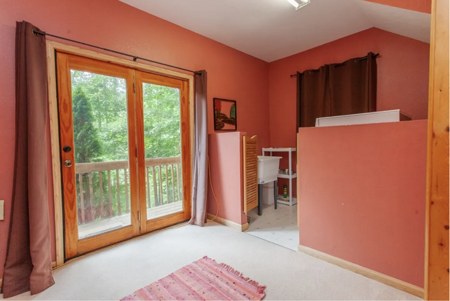 Laundry area w/ Washer Dryer - 753 Tobacco Branch Rd