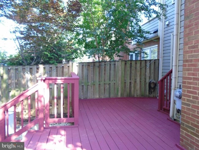 Building Photo - 1914 Duffield Ln