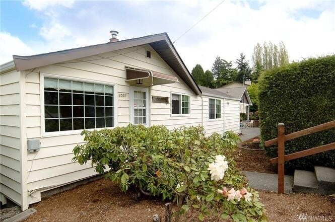 Building Photo - 1024 SW 120th St