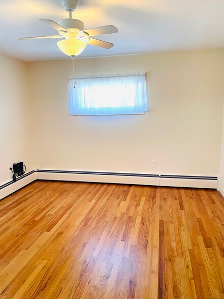 bedroom #1 - 241 Huxley Ave