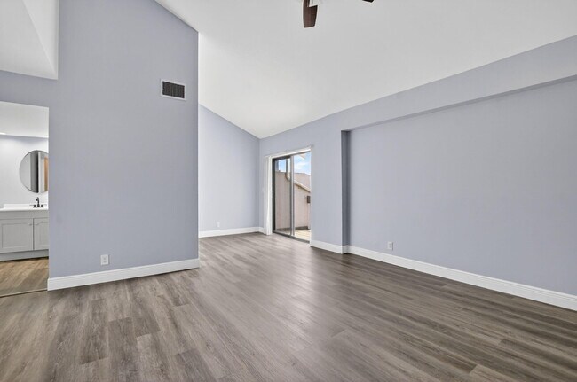 Building Photo - 22847 Ironwedge Dr