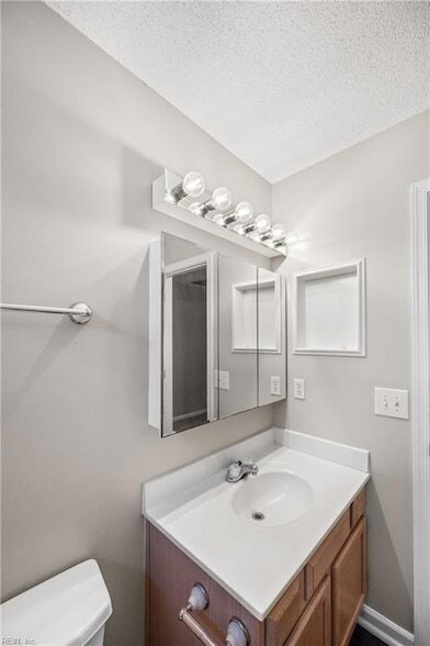 Building Photo - 506 Whisper Walk