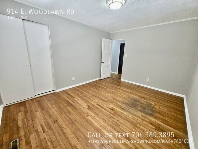 Building Photo - 914 E Woodlawn Rd