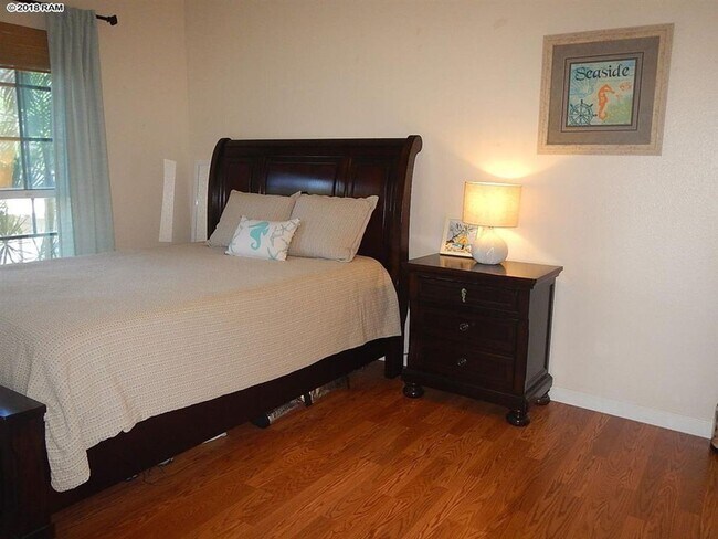Building Photo - Keonekai Villages upstairs 2 bedroom, 1.5 bathroom unit, with 2 parking spaces
