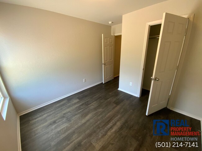 Building Photo - 41 Winter Vly Cv
