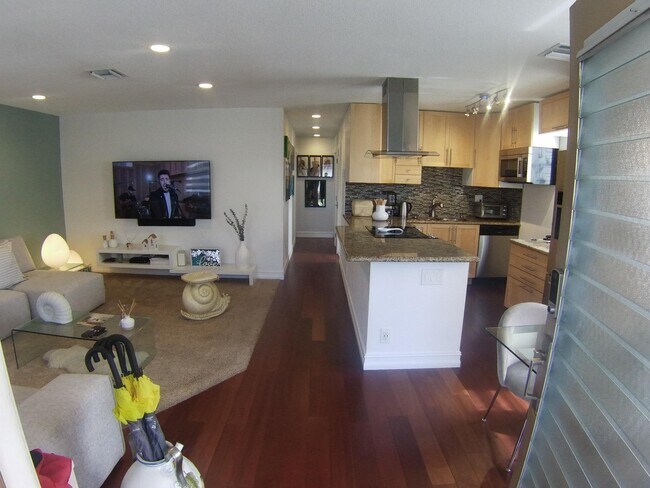 Building Photo - 854 Normandy Trail