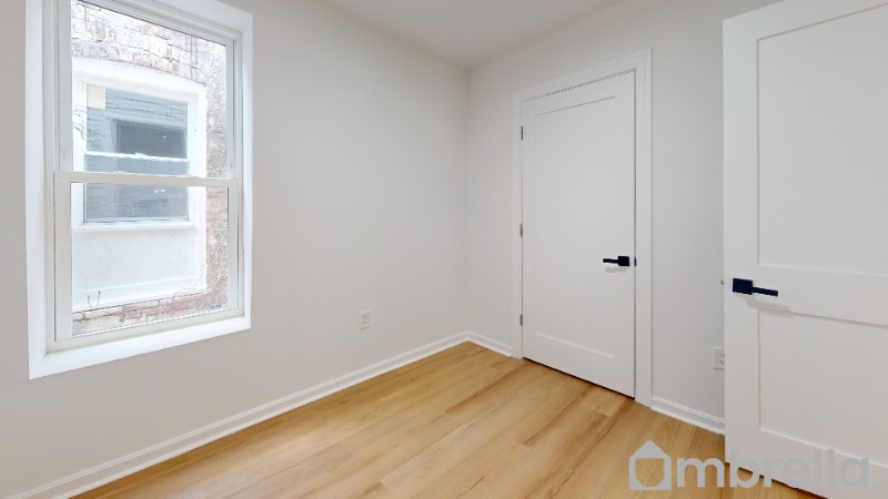 Building Photo - 343 E 28th St