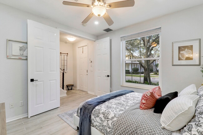 Building Photo - 1472 Corbison Point Pl