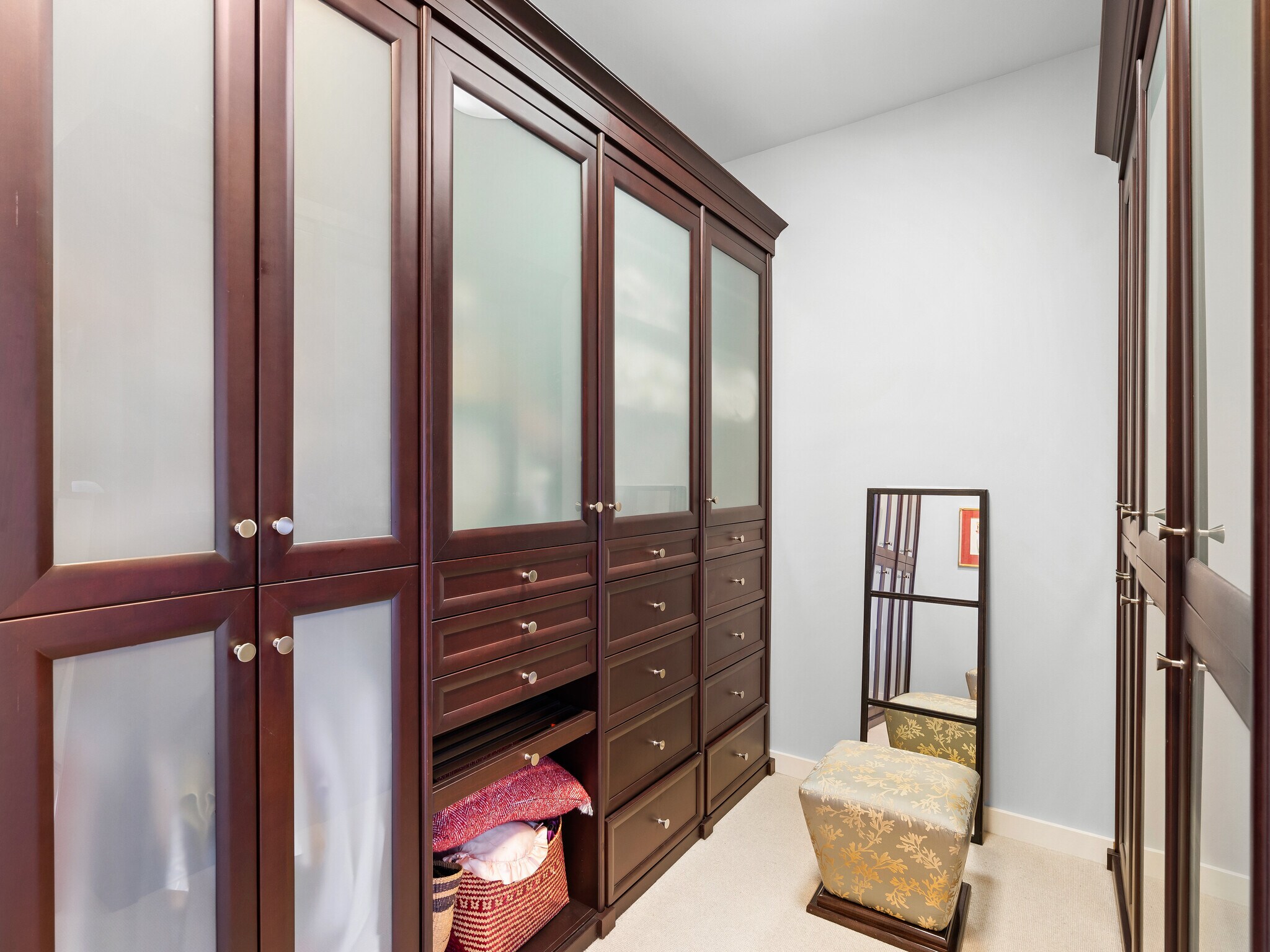 Building Photo - 1025 NW Couch St