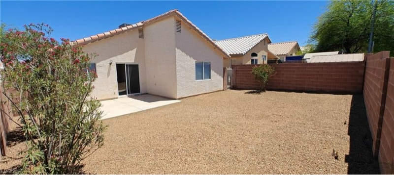 Building Photo - 6615 Elk Creek Ln