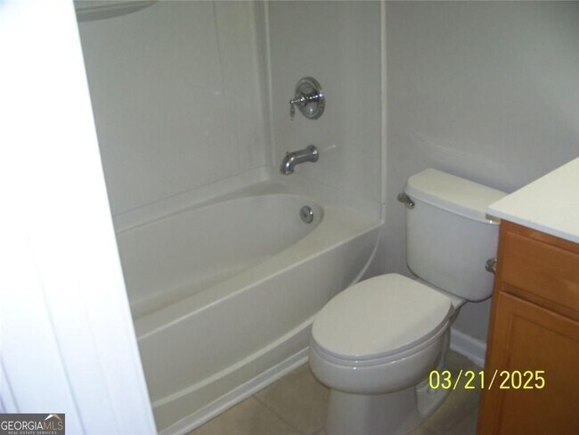 Building Photo - 2787 Deerwood Ln
