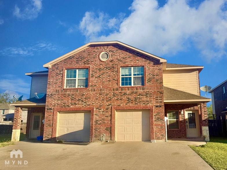 Primary Photo - 902 Parkplace Rdg