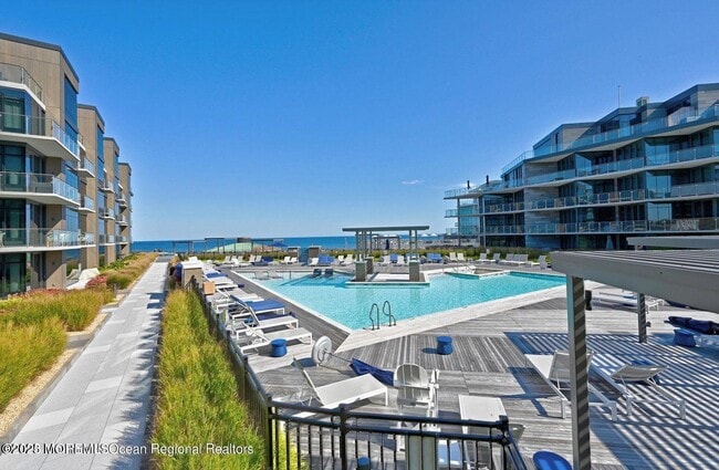 Building Photo - 30 Melrose Terrace