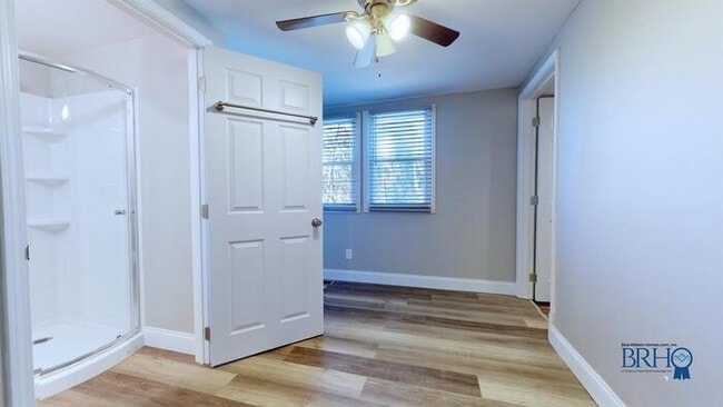 Building Photo - 1311 W Baxter Ave