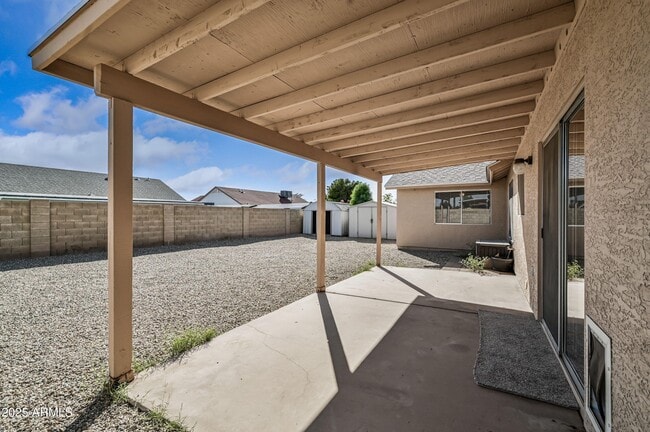 Building Photo - 8833 W Puget Ave