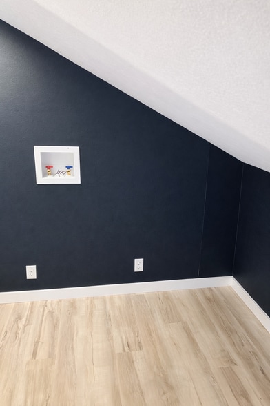 Building Photo - 522 S 8th St