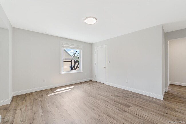 Building Photo - 69 Prospect St