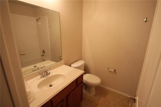 Building Photo - 9605 Zaharias Dr