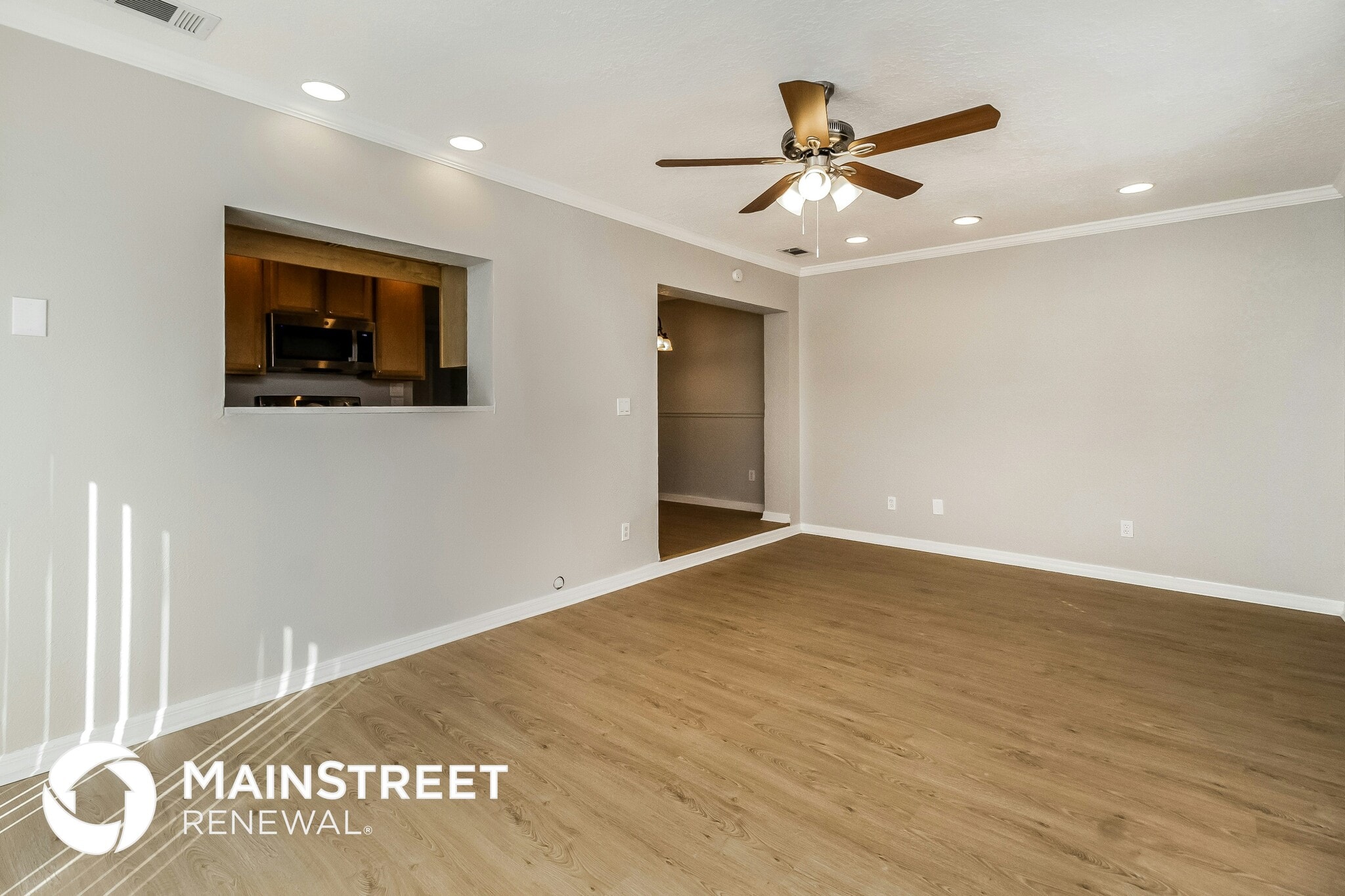 Building Photo - 421 Kee St