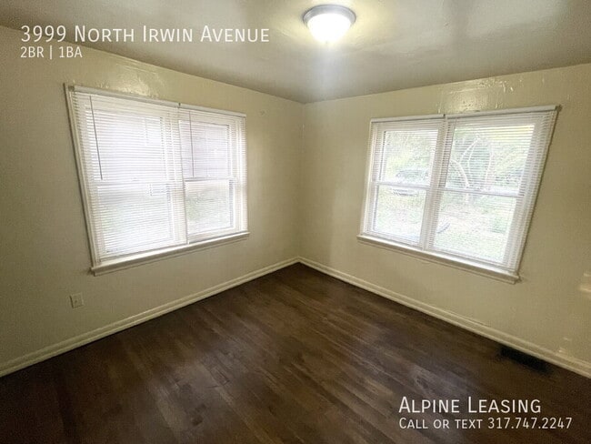 Building Photo - 3999 N Irwin Ave