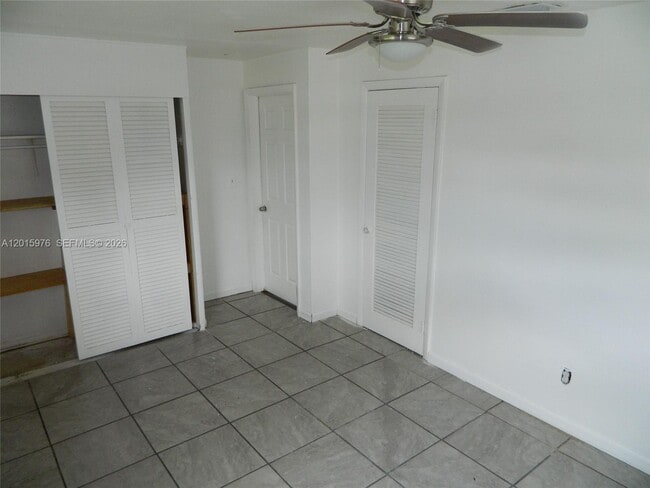 Building Photo - 1340 SW 34th Ave