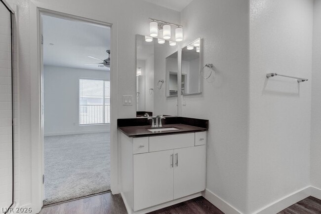 Building Photo - 70 Harrison Rose Ct