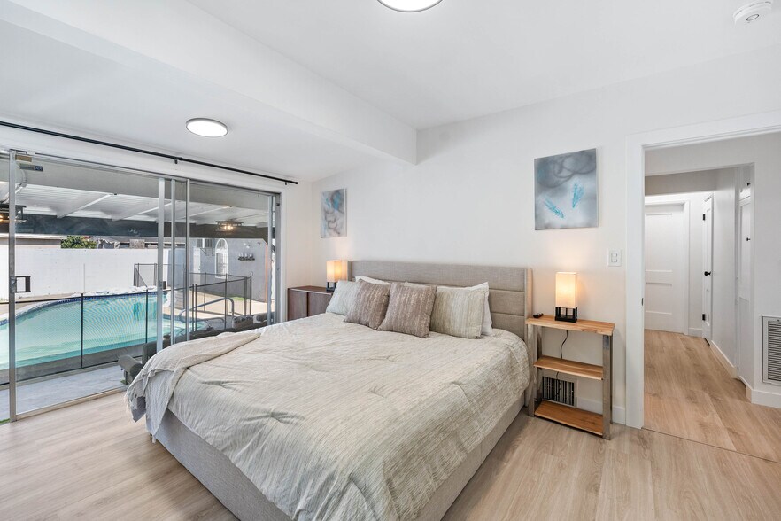 Building Photo - 140 N Carson Rd