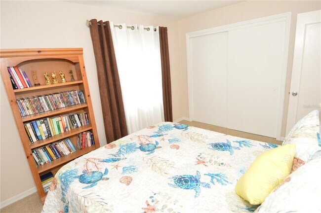 Building Photo - 213 Sea Horse Dr SE