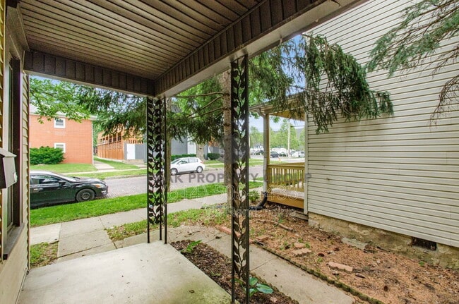 Building Photo - 45 McMillen Ave