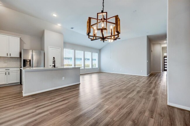 Building Photo - 464 Leadtree Loop