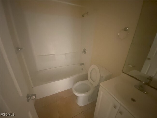 Building Photo - 2920 Jackson St