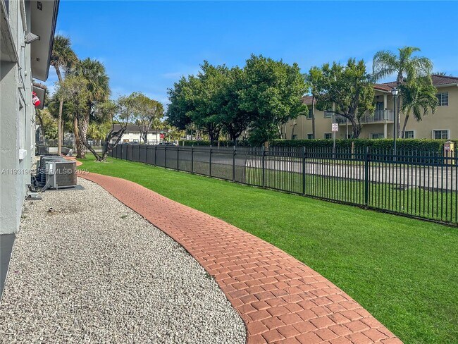 Building Photo - 7000 NW 179th St