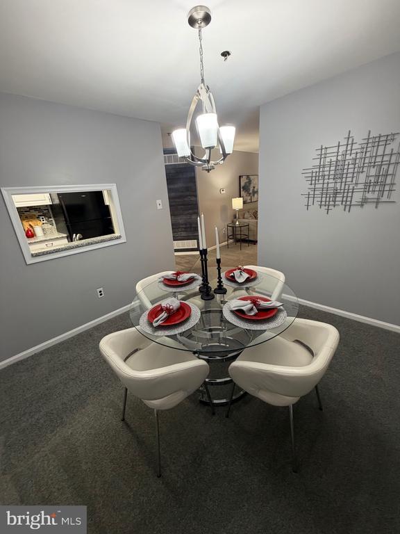 Building Photo - 102 Stonehurst Ct