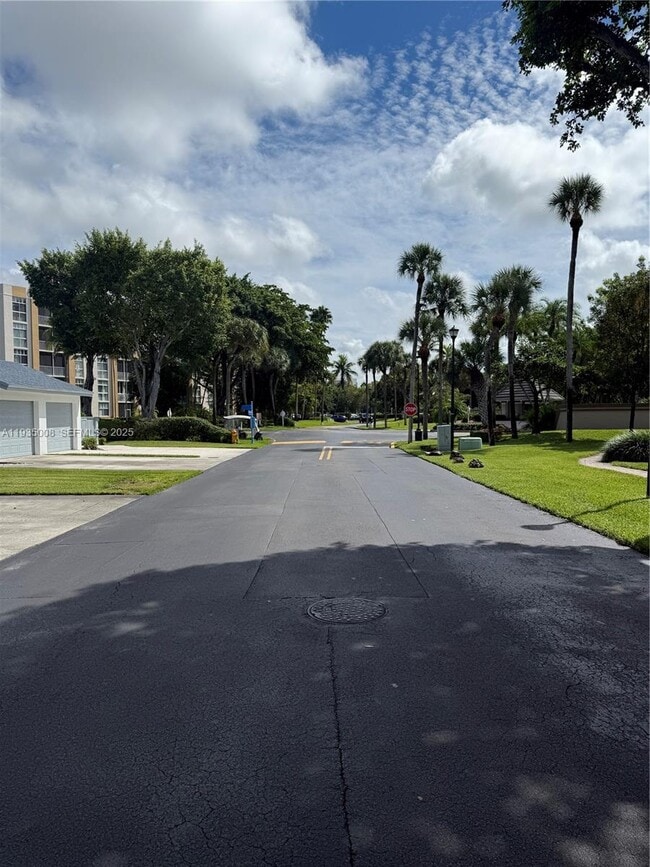 Building Photo - 9869 NW 52nd Terrace