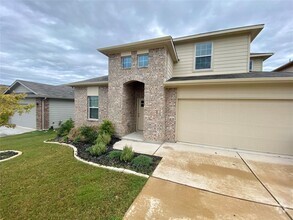 Building Photo - 632 Donegal Ln