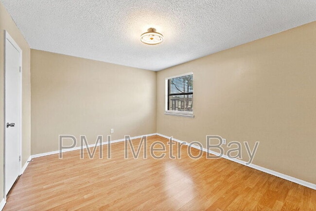 Building Photo - 7616 La Mesita Ct