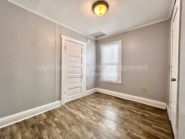 Building Photo - 2417 Reynolds St