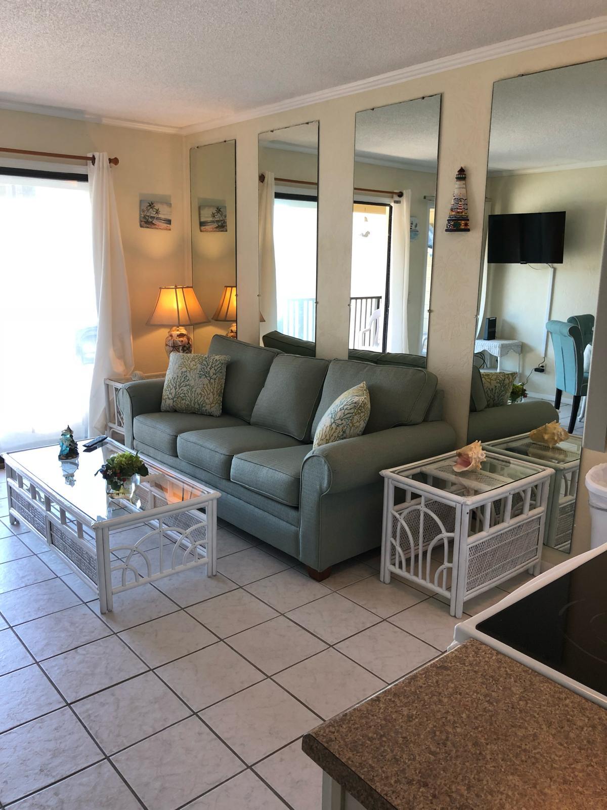 Building Photo - 40 Folly Field Rd