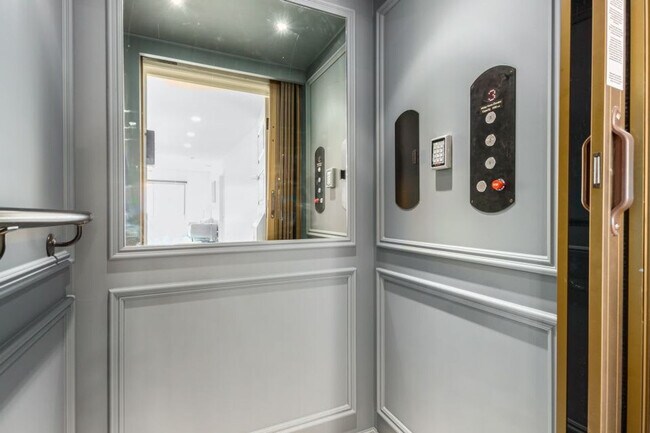 Building Photo - 4238 N Craftsman Ct