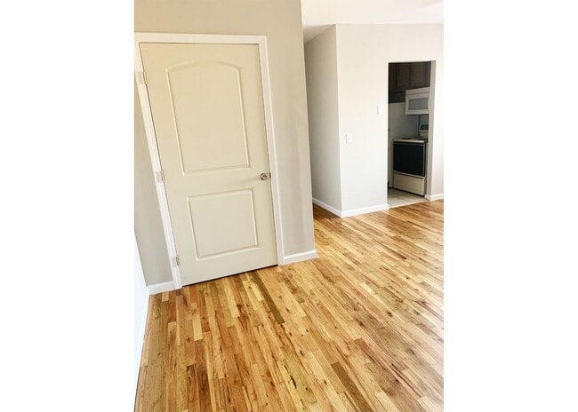 Interior Photo - Lafayette Hills