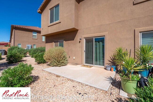 Building Photo - 3 br, 2.5 bath House - 4243 Bella Vista Drive