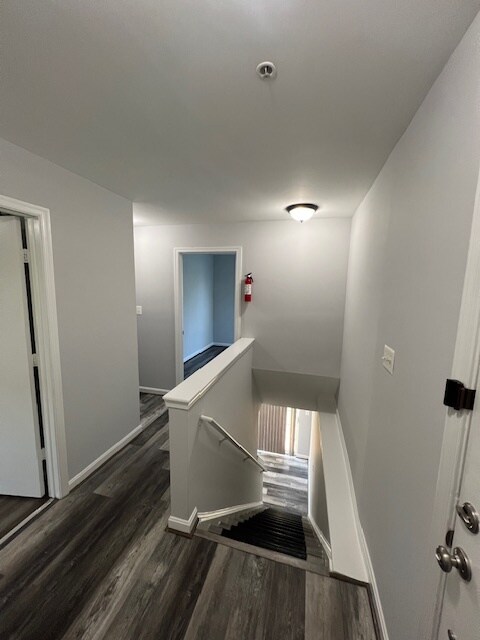 Building Photo - 4801 Waltonshire Cir