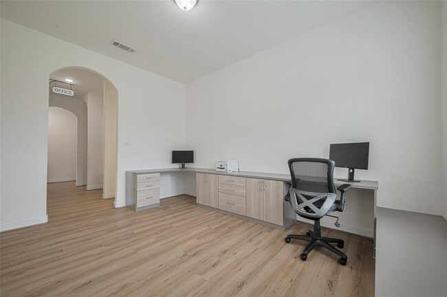 Building Photo - 6315 Nectar Grove Ct