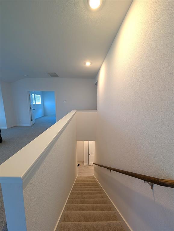 Building Photo - 441 El Capitan Lp