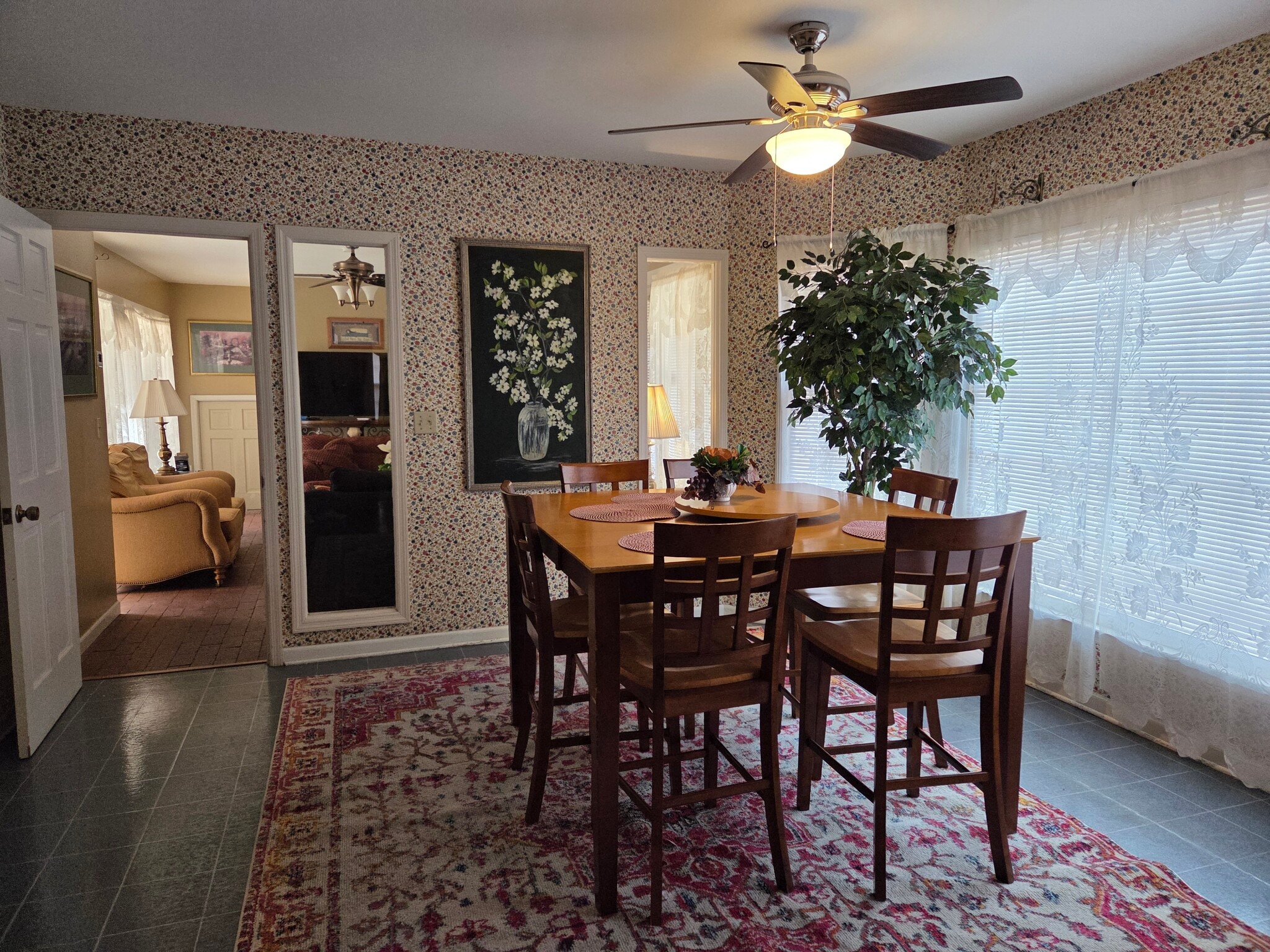 Building Photo - 5326 Main St